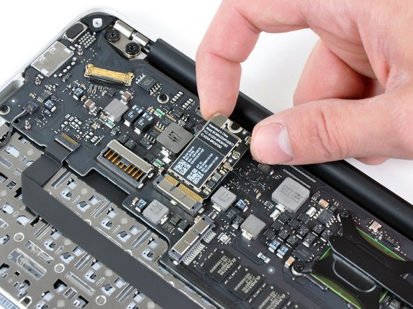 Wifi network card on a 2010 Macbook Air
